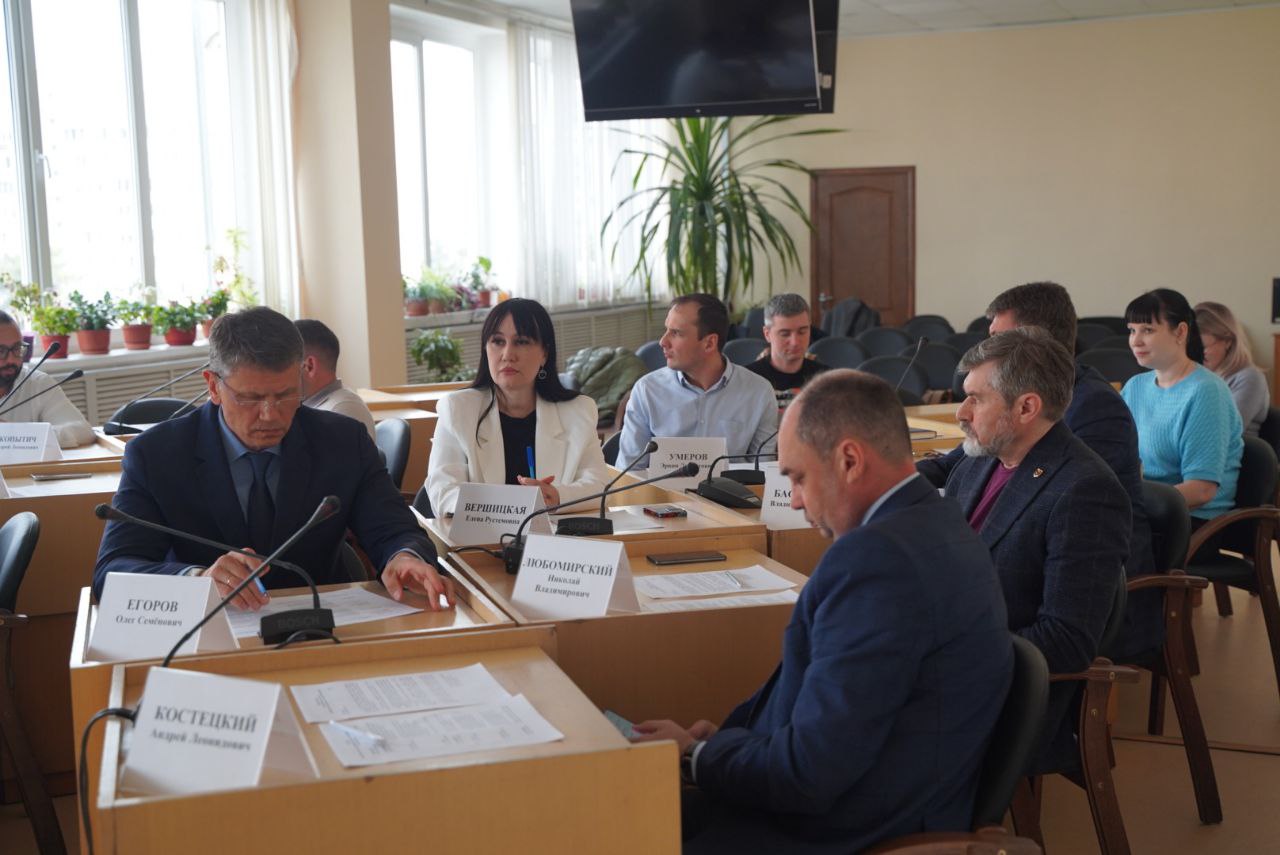 В Минпромторге Крыма состоялось первое заседание вновь сформированного общественного совета при министерстве